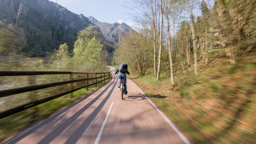 viaggiare sostenibile è libertà e bicicletta