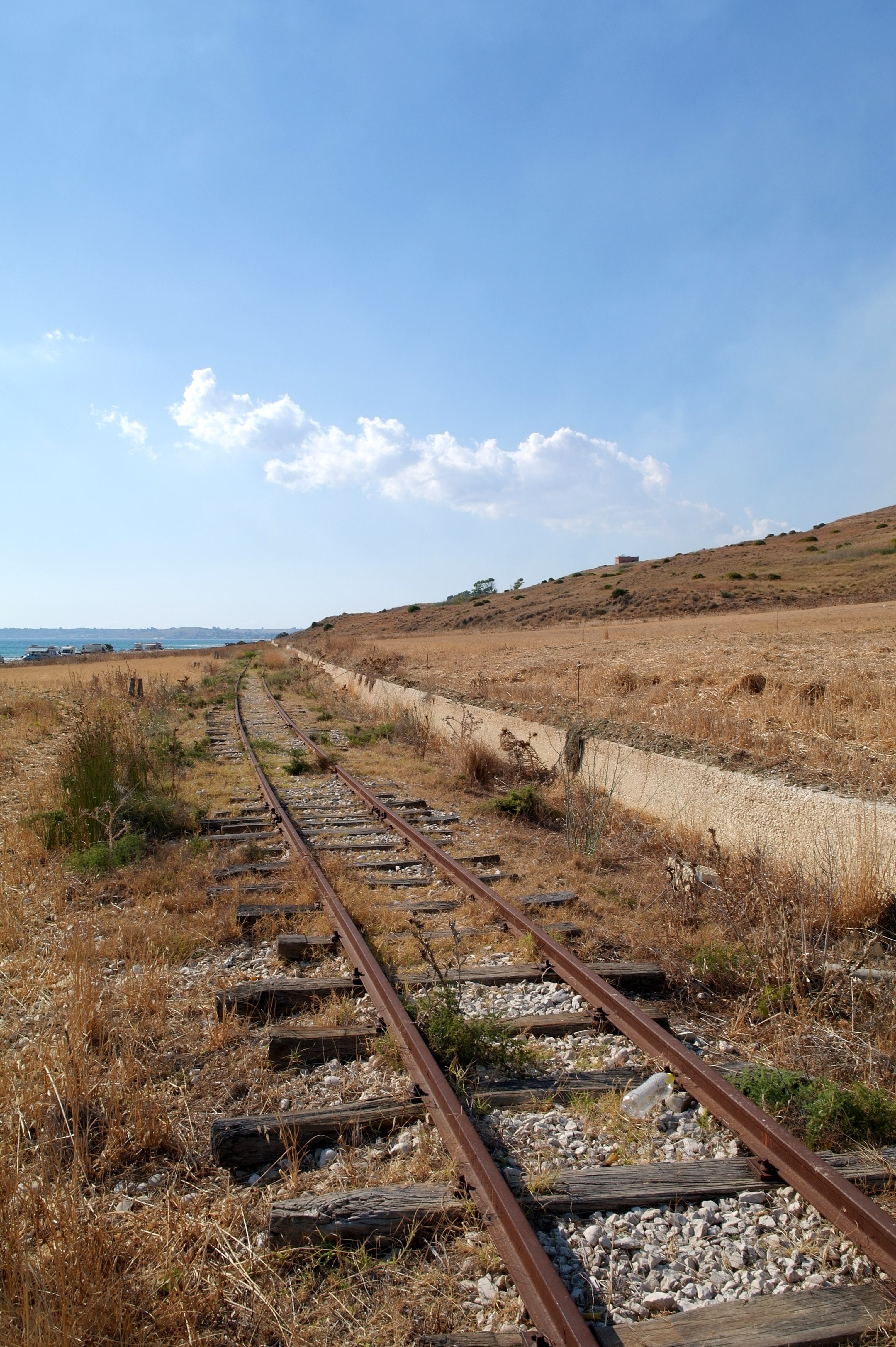 Tratto della vecchia ferrovia Castelvetrano-Ribera