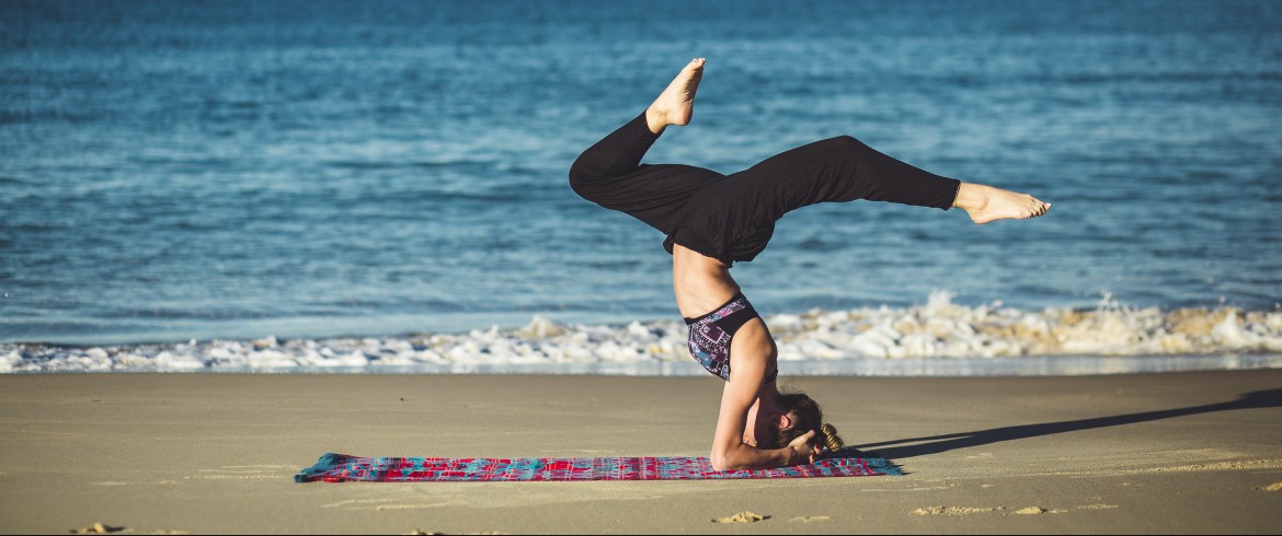 Perche Gli Esercizi Di Yoga Ti Rendono Forte Ecobnb