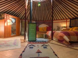Dormire in un yurta per un weekend romantico nella natura davvero insolito