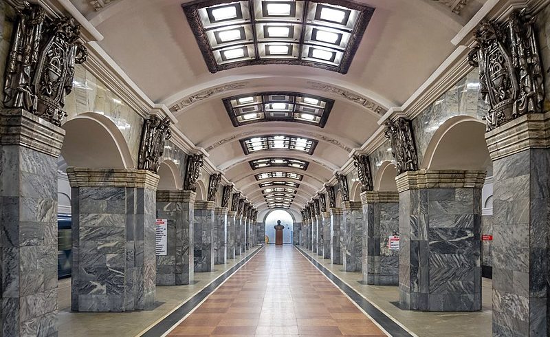 Kirovskij Zavod, una delle più belle stazioni metro di san pietroburgo