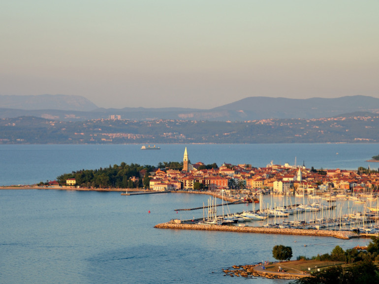 Vista di Isola d'Istria