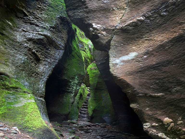 verdi grotte sotterranee
