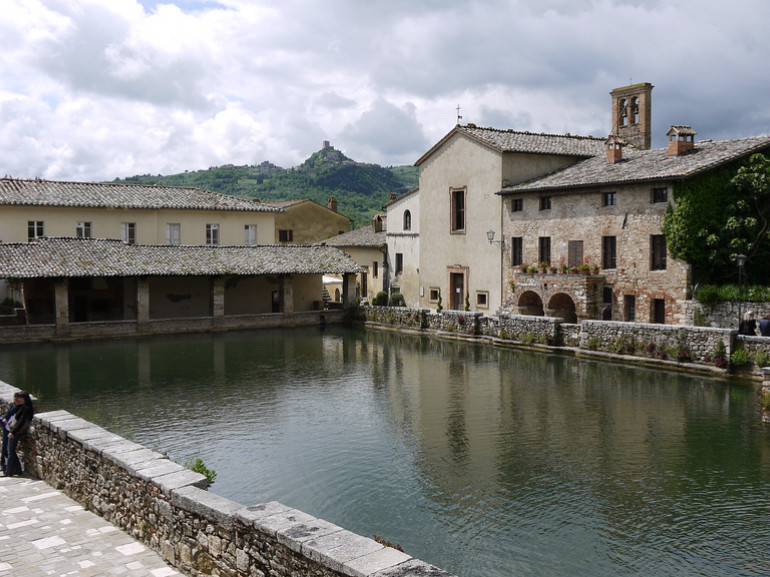 Bagno Vignoni, località termale nota già ai tempi di Lorenzo il Magnifico.