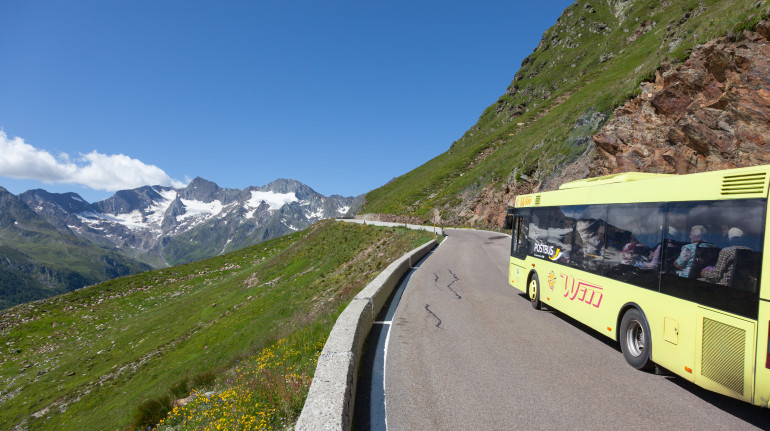 Bus a Moso in Passiria, meta ideale per le tue vacanze senza auto
